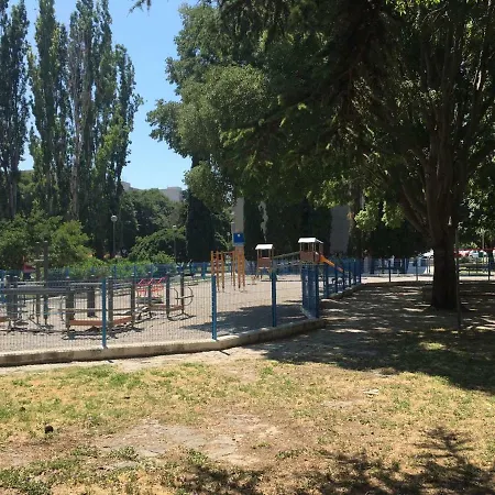 Mellitus Apartman